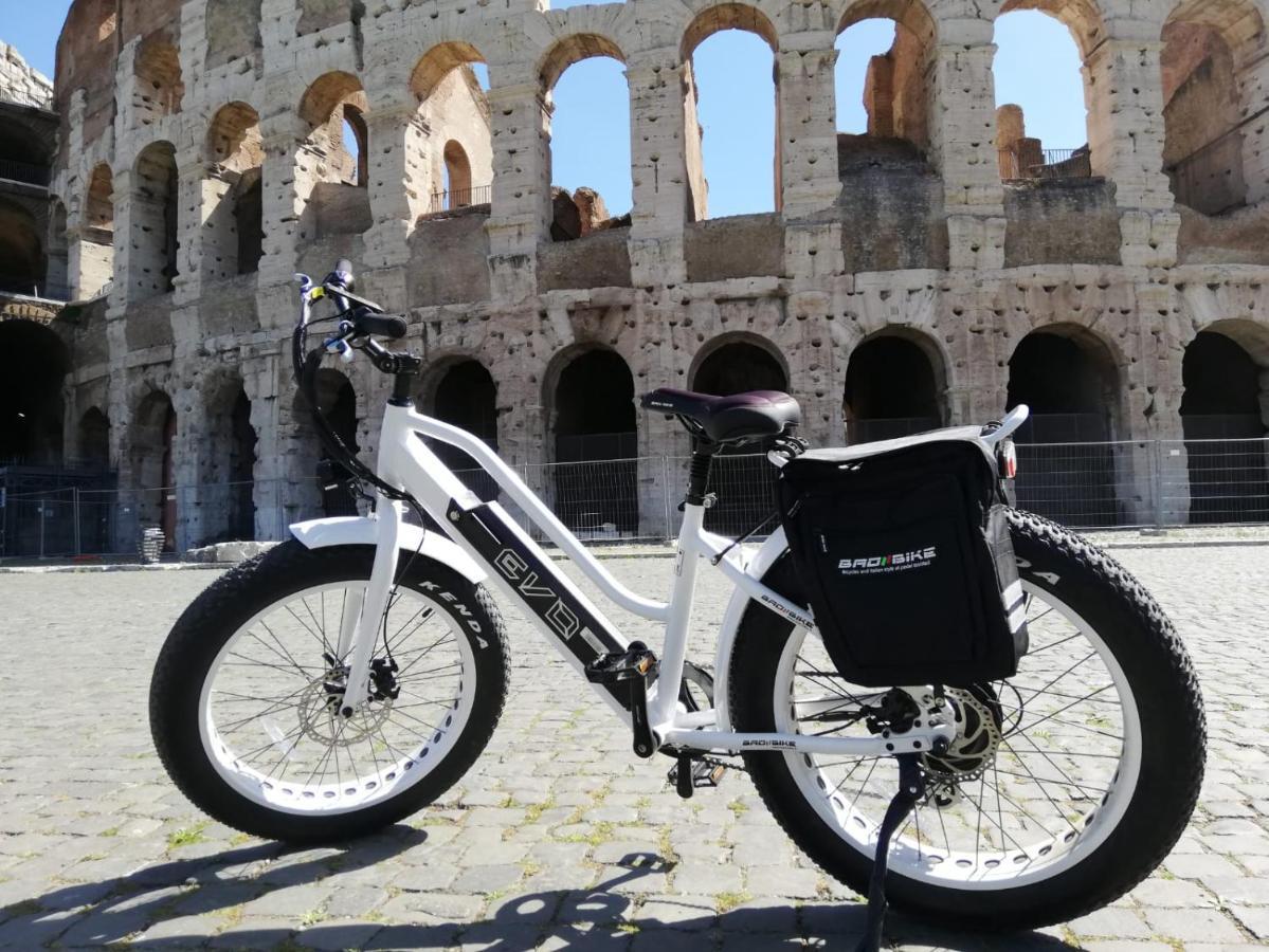 Bici Grill Decimo Miglio Aeroporto Ciampino Francigena Country House Buitenkant foto